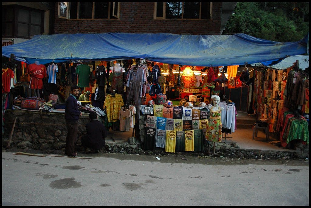 Shopping at Mall Road & Old Manali Market